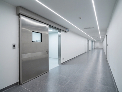 鉛門阻輻的奧秘：防輻射鉛門工作原理探析